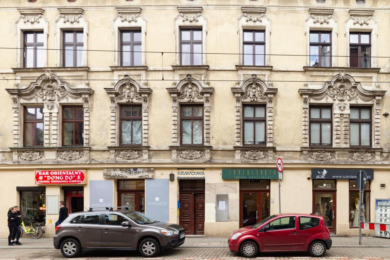 Shy But Shining! Lovely, Stylish & Fully Equipped. Cracóvia Exterior foto
